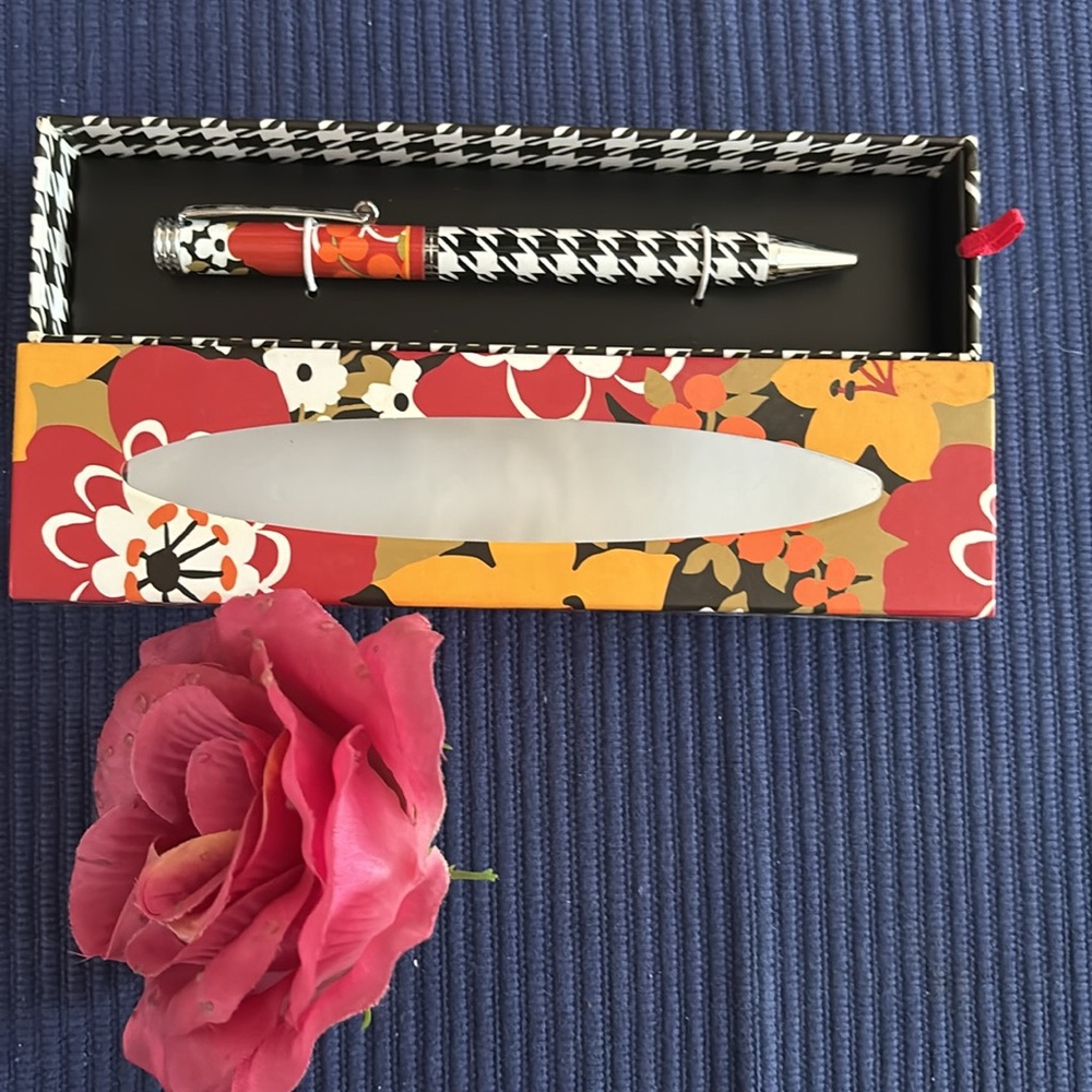 Vera Bradley Ball point Pens NWT in box - Picture 3 of 5